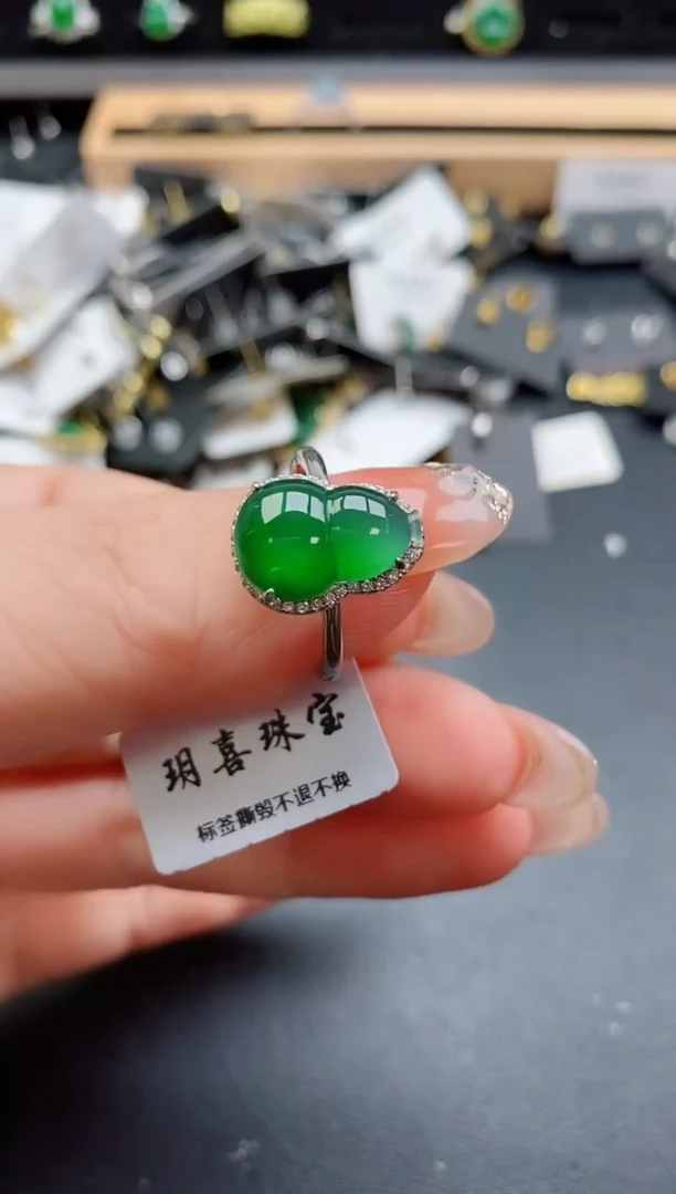 银S925镶嵌戒指翡翠1