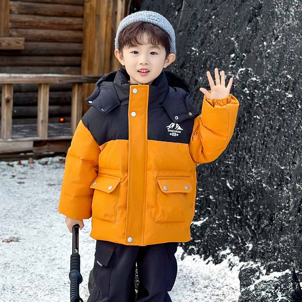 男童拼色羽绒服外套2025年新款洋气时髦儿童连帽保暖韩版帅气潮酷