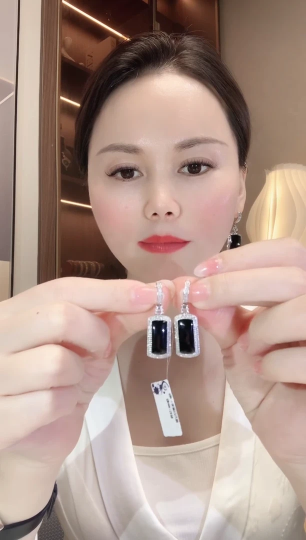 翡翠18K金镶嵌耳饰A86 翡翠