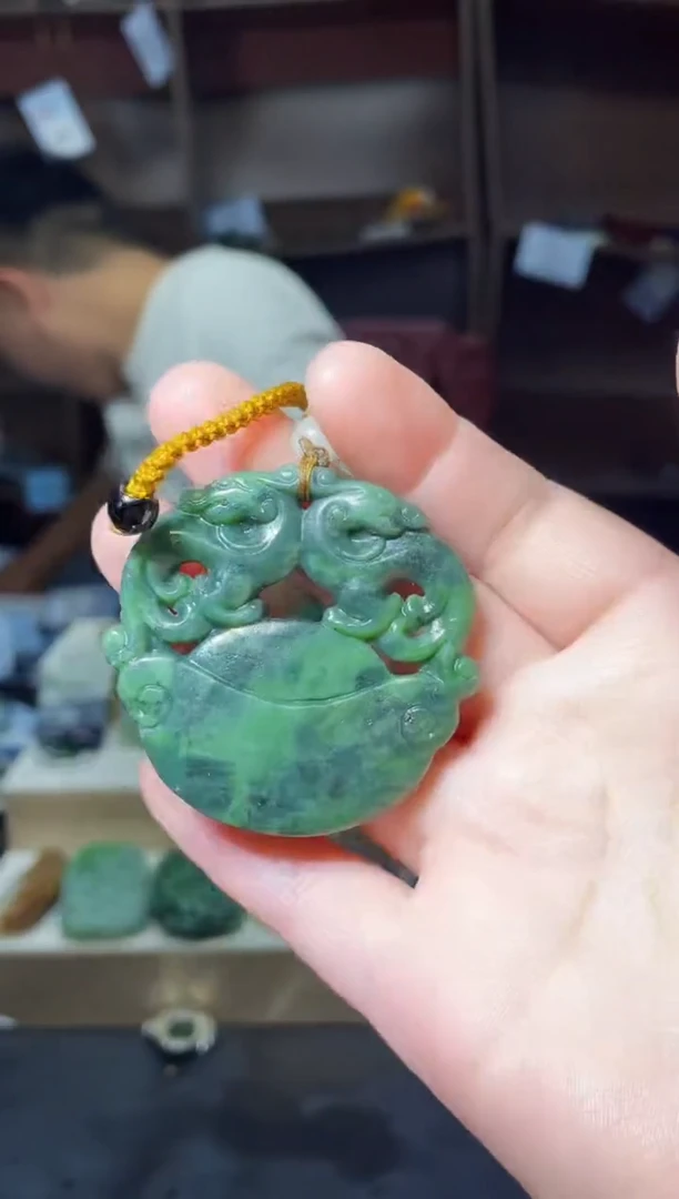 【闪购商品】和田玉颈饰未镶嵌1