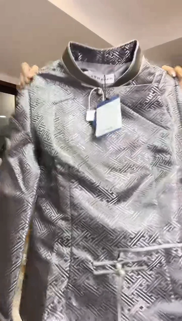 外套       XL码      120-130斤