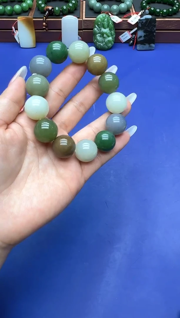 【闪购商品】和田玉手串未镶嵌18