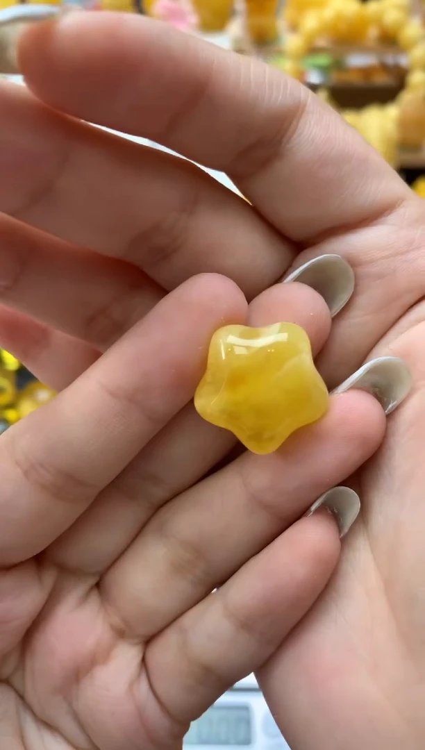 琥珀未镶嵌珠宝奇石150琥珀蜜蜡微瑕