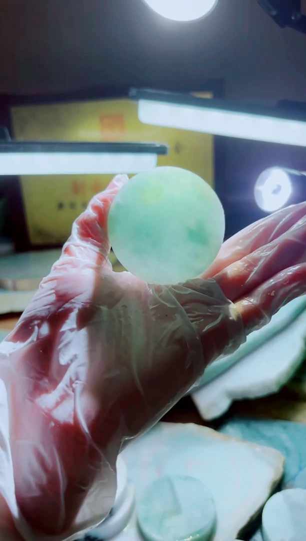 翡翠未镶嵌颈饰A货曹星710