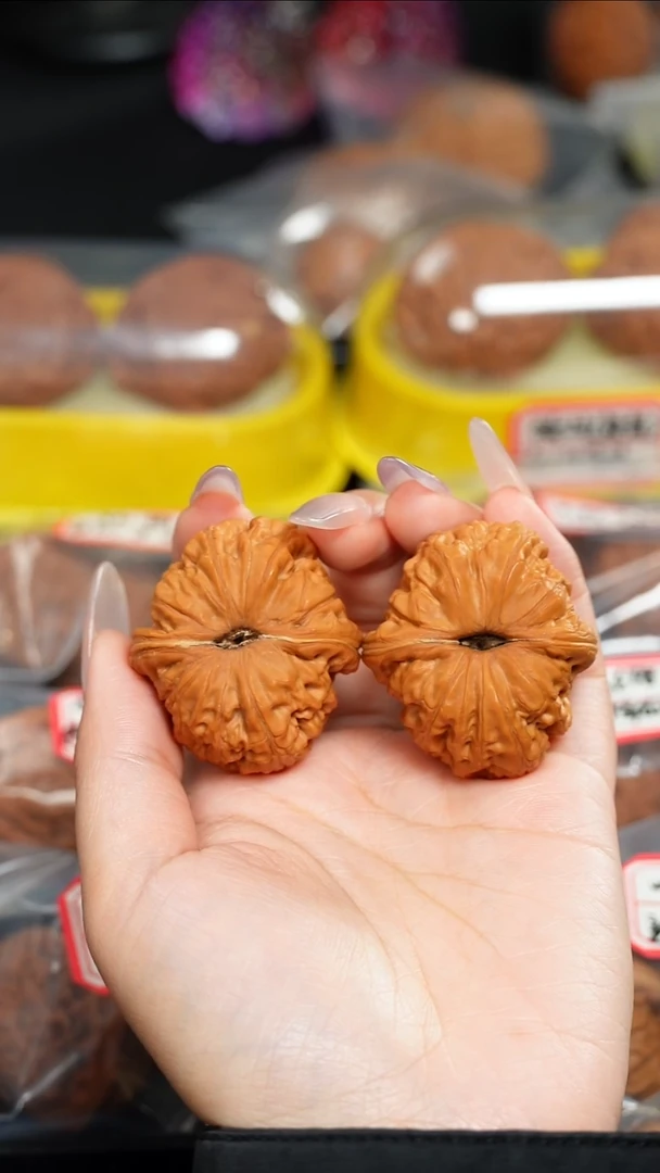 吊坠文玩核桃43元宝打底