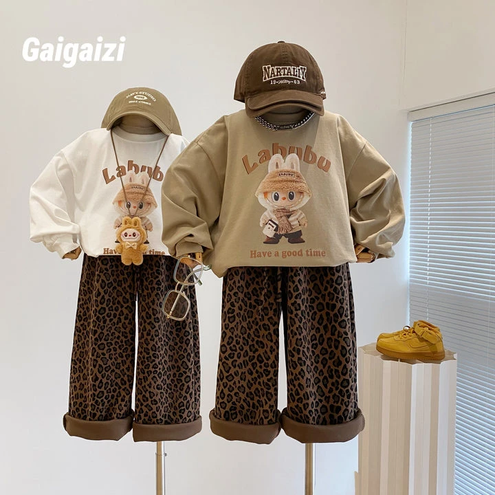 【拿铁布布】秋季新款潮流时尚布布长袖T恤中大童韩版圆领洋气卫衣