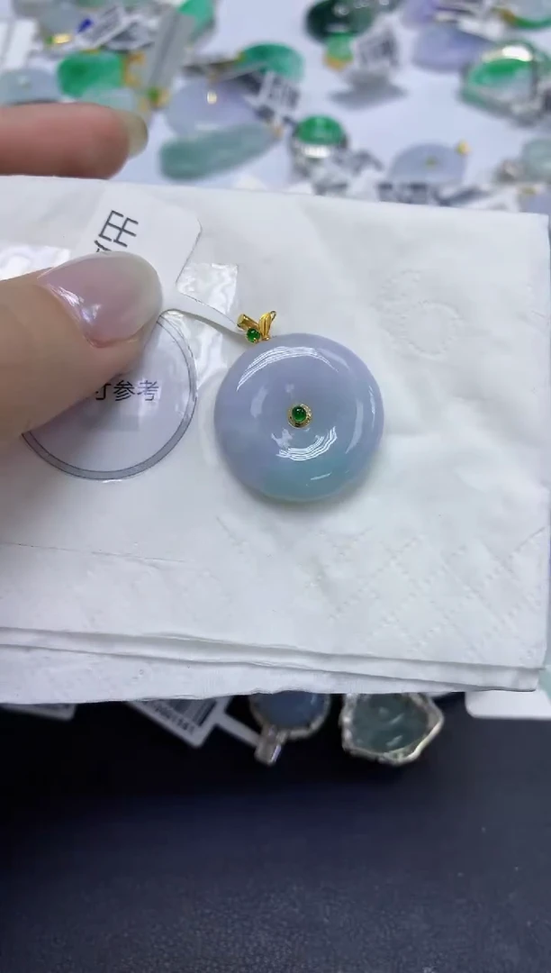 颈饰18K金镶嵌翡翠天然缅甸翡翠A货百元以上9元证书费自理