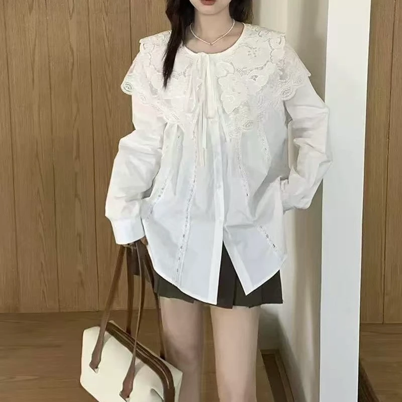 镂空拼接蕾丝花边双层娃娃领单排扣衬衣宽松百搭显瘦泡泡袖衬衫