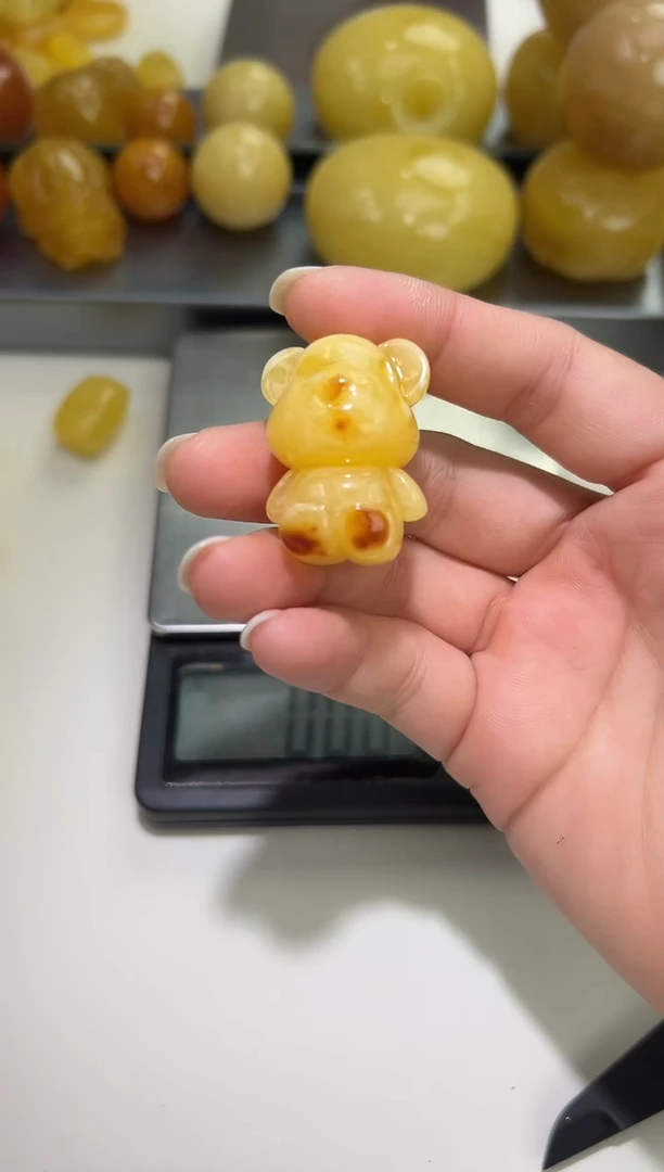裸石琥珀未镶嵌琥珀蜜蜡吊坠