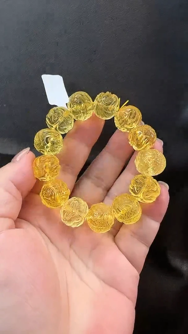 未镶嵌颈饰琥珀手串