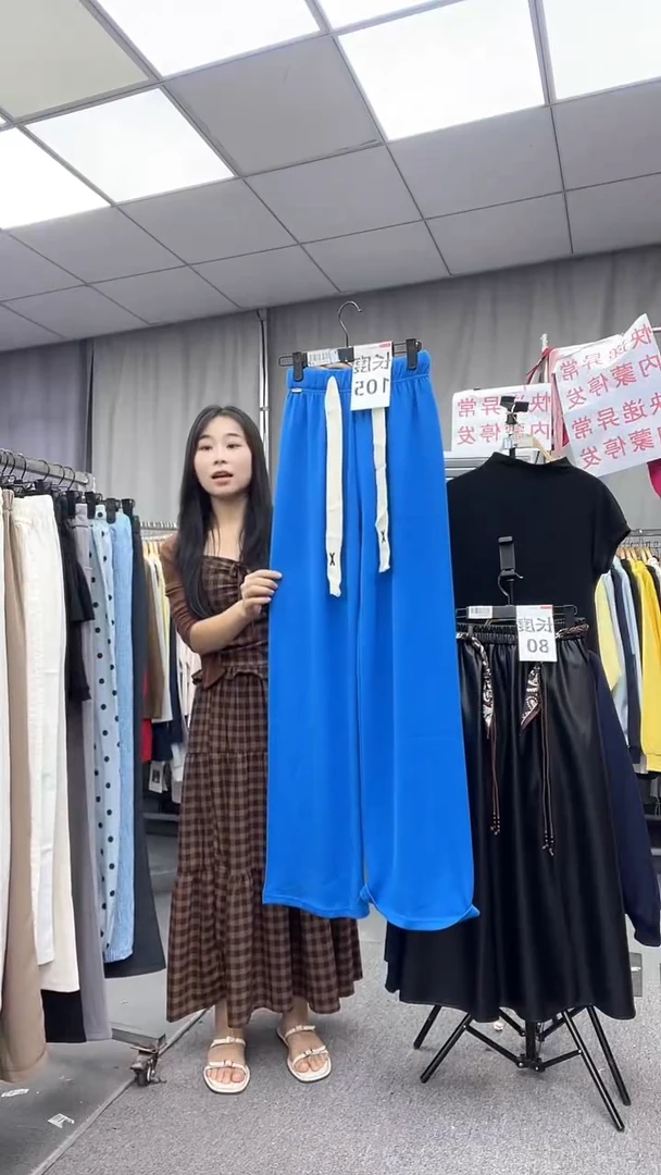 棉码     大哥家漂亮衣服漂亮颜色