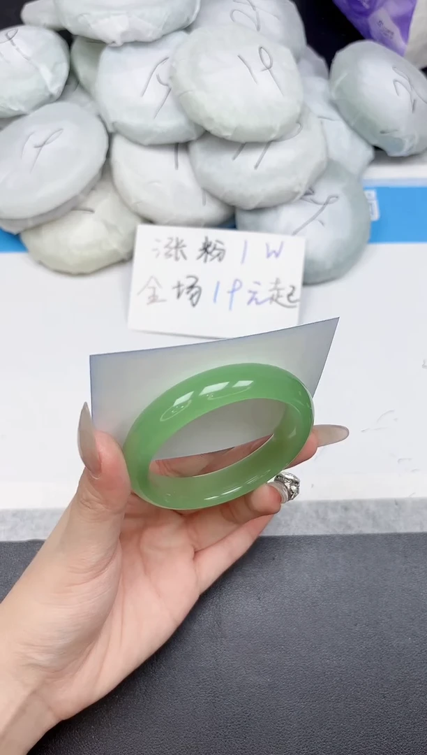 未镶嵌手镯石英质玉306-53-54
