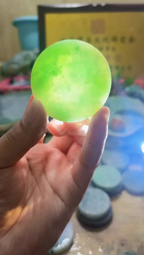 翡翠挂件未镶嵌A货常星1559