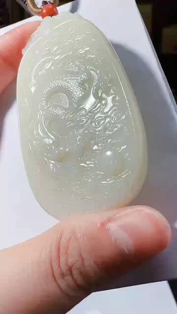 定制和田玉玉润名家天然和田玉（拍一发一）