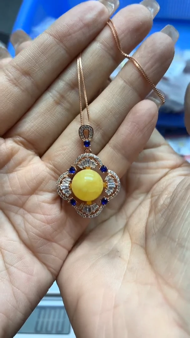 未镶嵌琥珀珠宝奇石2986