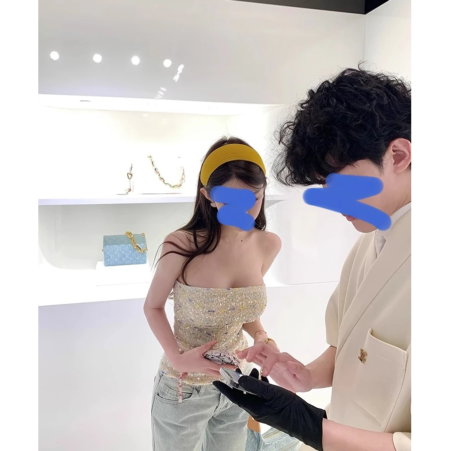 向晚·香屿流彩纯欲辣妹抹胸女精致撞色亮片性感露肩上衣
