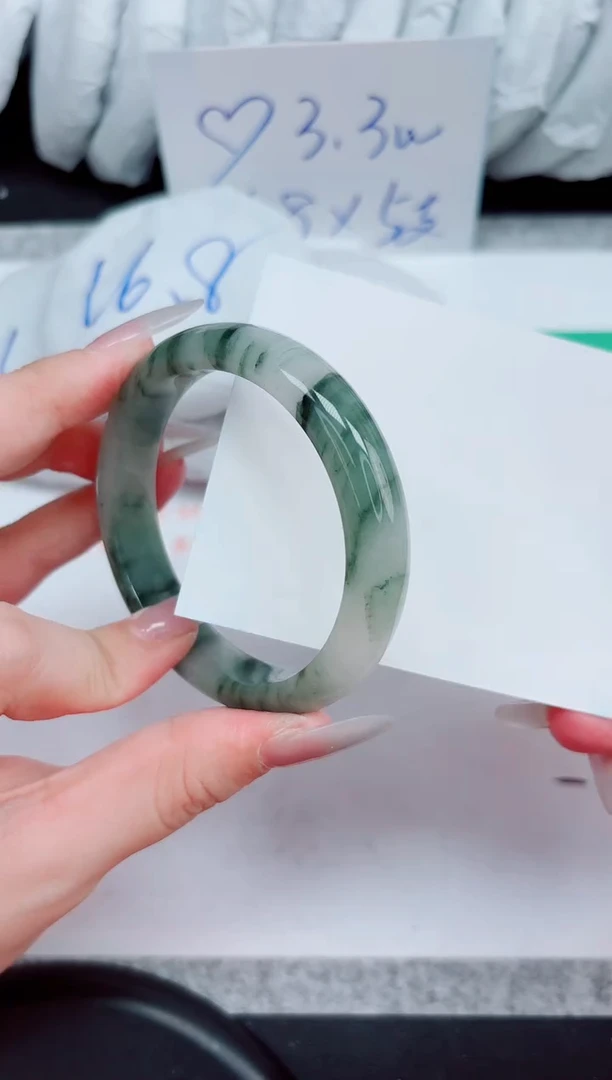 石英质玉手镯未镶嵌193-56