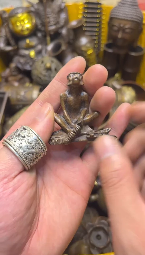 精美铜器，点击下单