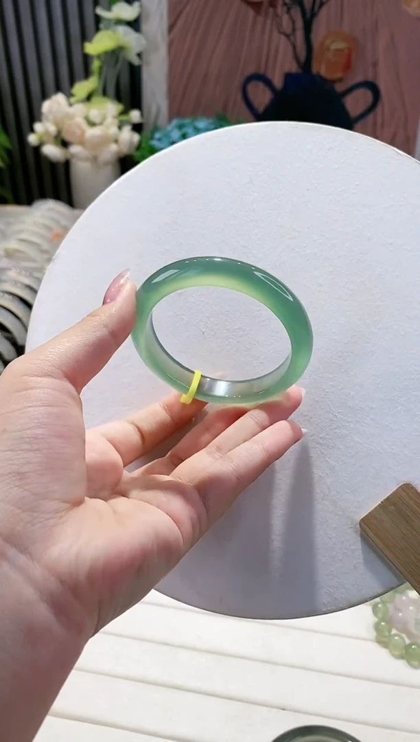 手镯玛瑙/玉髓未镶嵌81-54.5