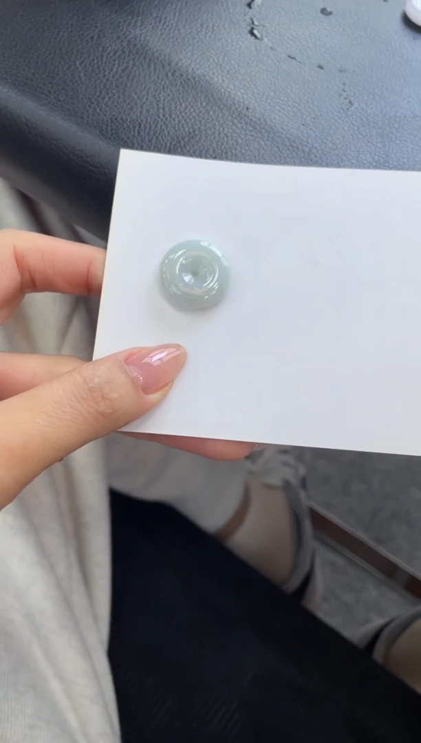 【闪购商品】翡翠吊坠(不含链)未镶嵌平安扣 配绳