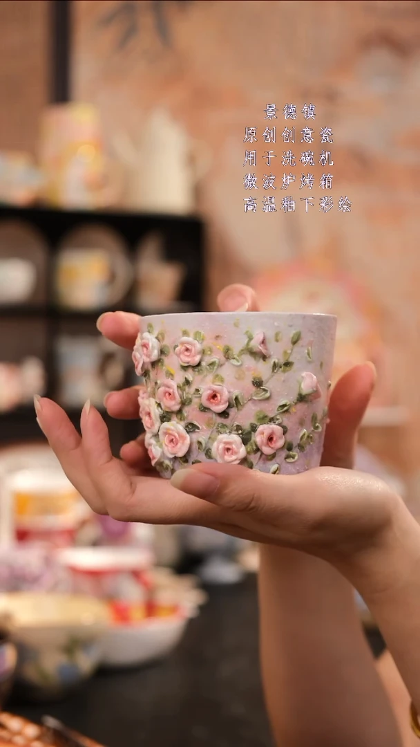 摆件景德镇手工手绘设计师款