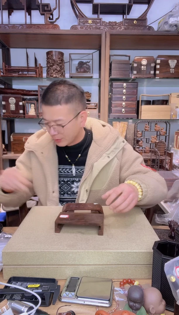 【闪购商品】乌木类书架829黑檀底座2个 瑕疵