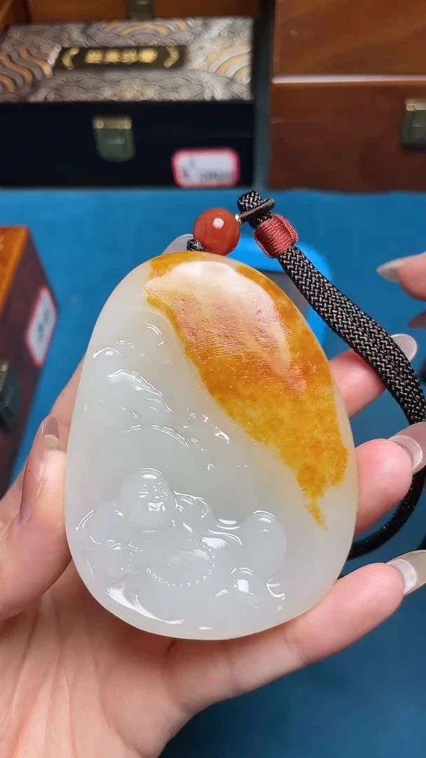 和田玉未镶嵌把件和田玉