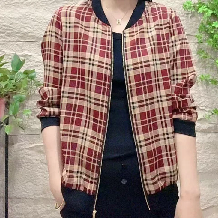 春季新款格子上衣外套女士洋气短款夏季防晒棒球服印花长袖夹克衫