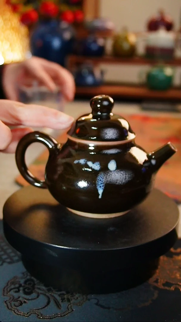 【闪购商品】瓷片450 黑唐钧容天壶