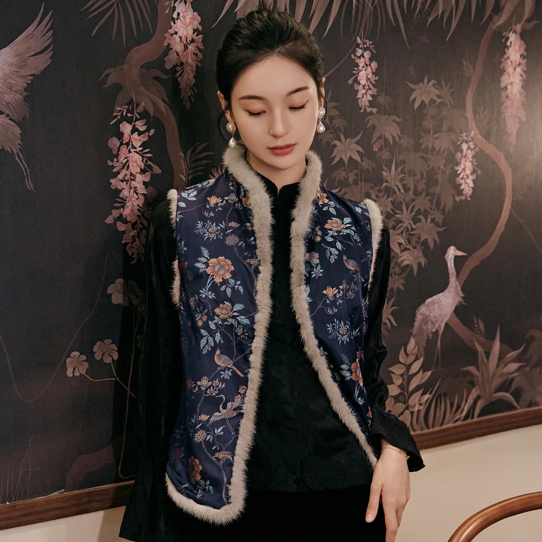 盛唐婧石青色喜鹊纹宋锦水貂夹棉马甲女士气质上衣洋气休闲装外套