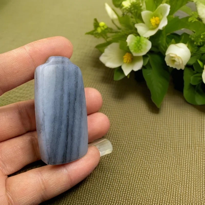 天然和田玉籽 料青花黑白分明平安无事牌玉佩吊坠挂件