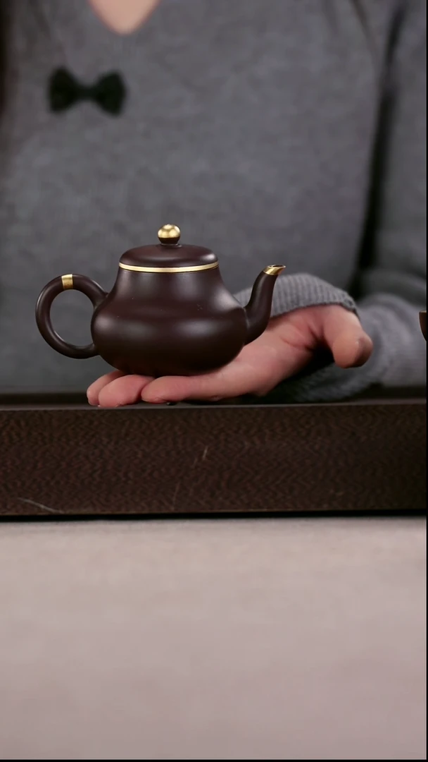 茶壶紫砂四号井茄皮紫泥描金小君德