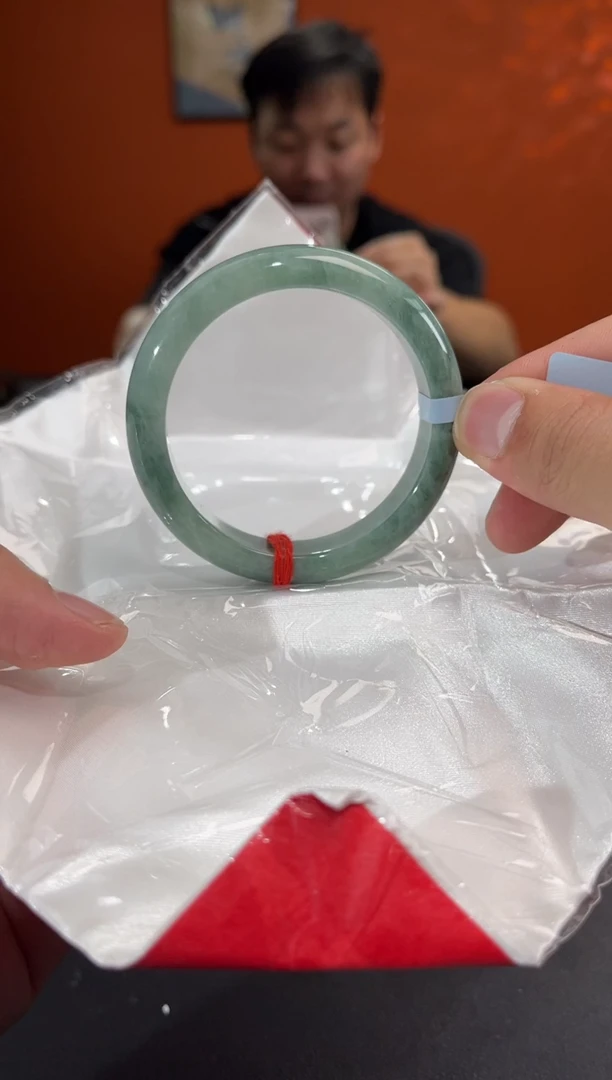 未镶嵌手镯翡翠5