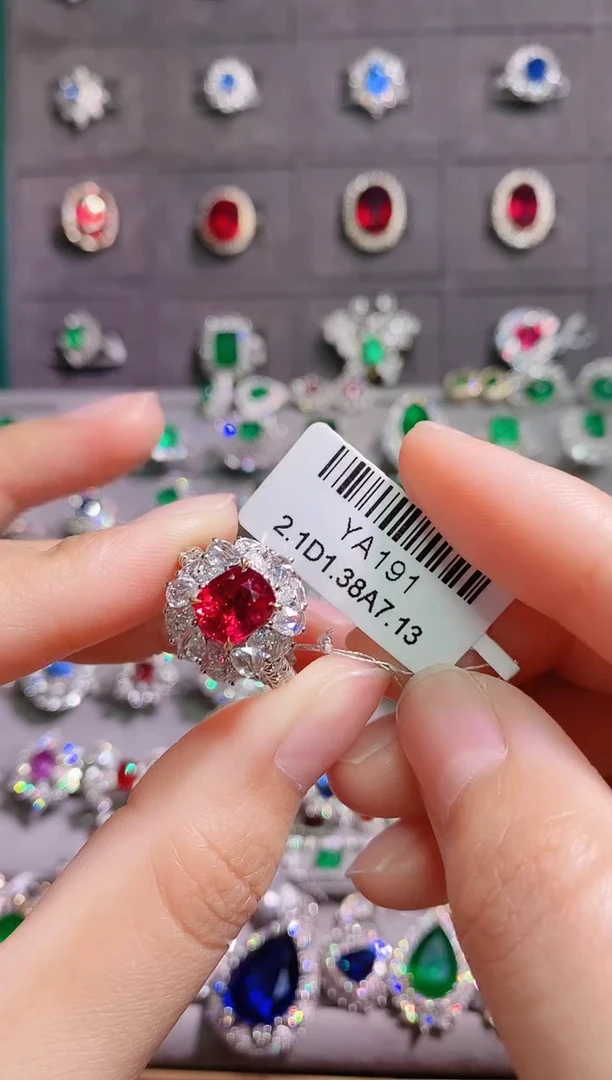 【闪购商品】尖晶石18K金戒指18K金镶嵌1