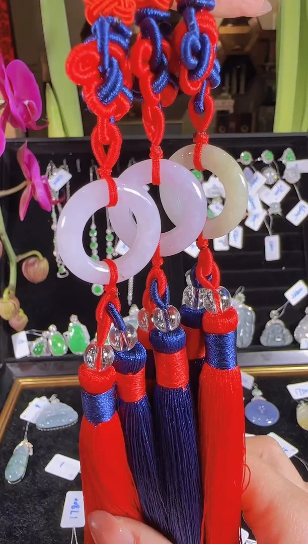 【闪购商品】翡翠挂件未镶嵌甜甜圈车挂