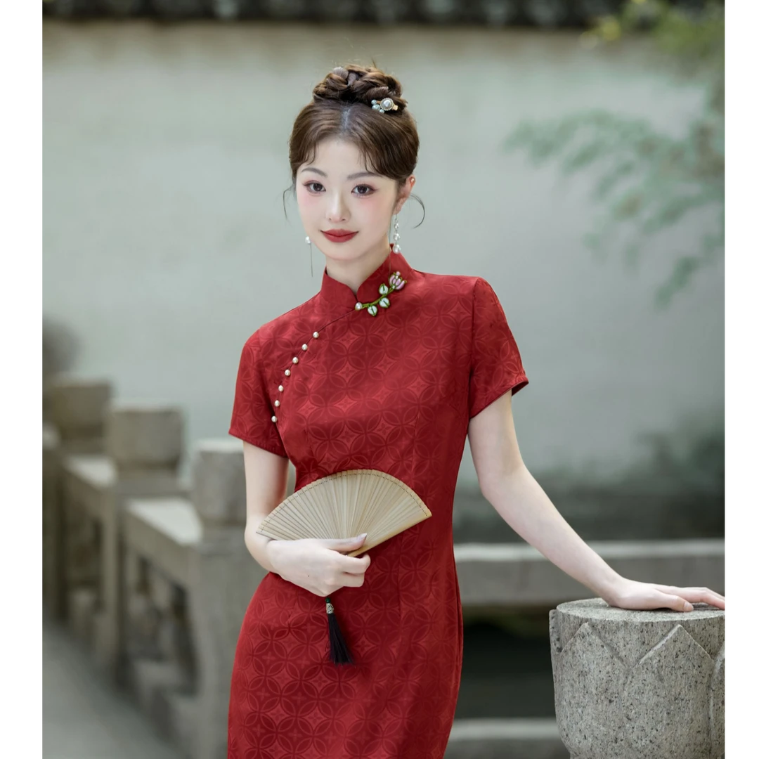 【红豆】新中式红色复古提花旗袍2025新款气质款高级送考敬酒服5579