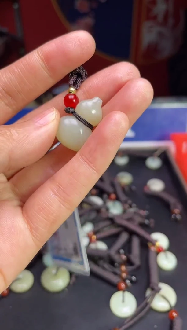 颈饰未镶嵌和田玉123