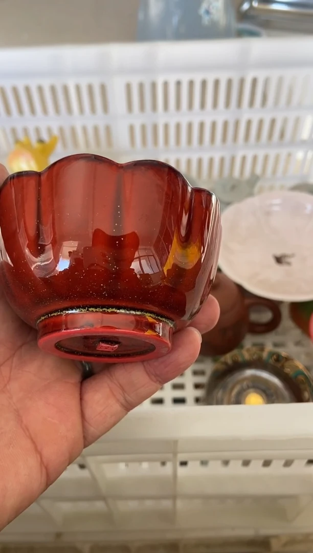 杯无运费险有瑕疵的摄影的产品有使用过的痕迹有点脏介意勿拍