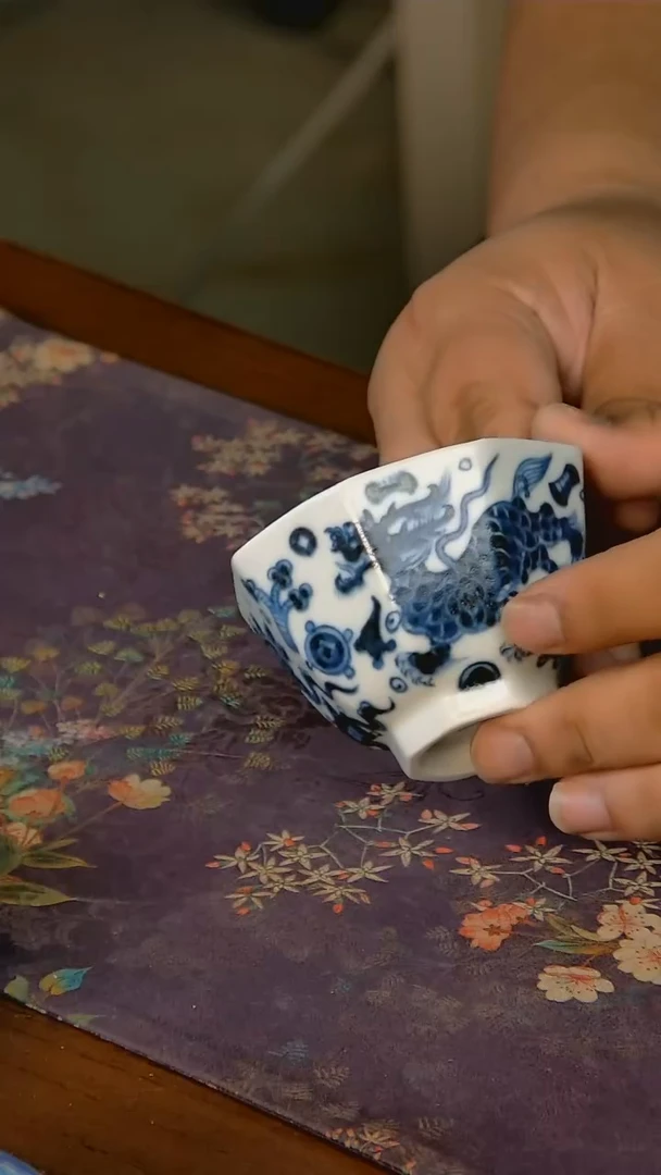 杯手工手绘杯杯很美丽