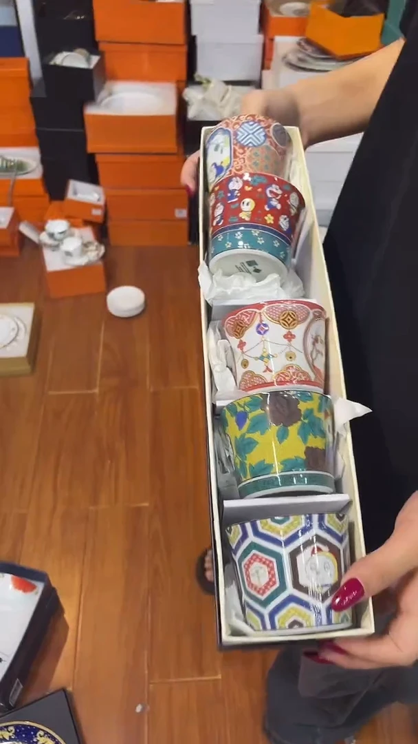 杯鸿辉家品牌瓷器，京东包邮！