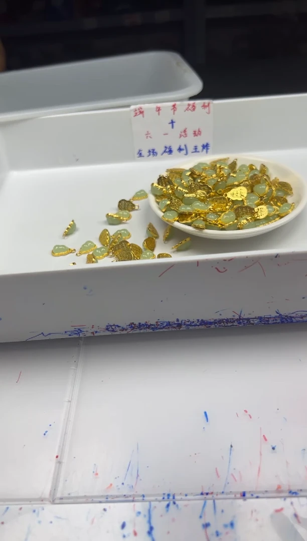 和田玉银S800镶嵌颈饰x1347晴水葫芦*3个