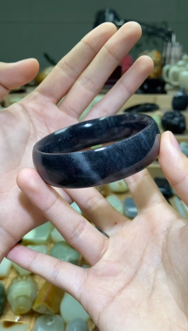 未镶嵌手镯和田玉新疆和田玉青花手镯 圈口58