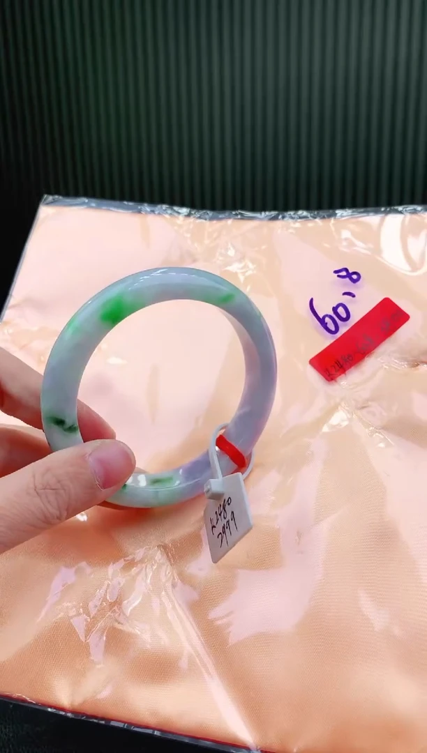 未镶嵌手镯翡翠60+