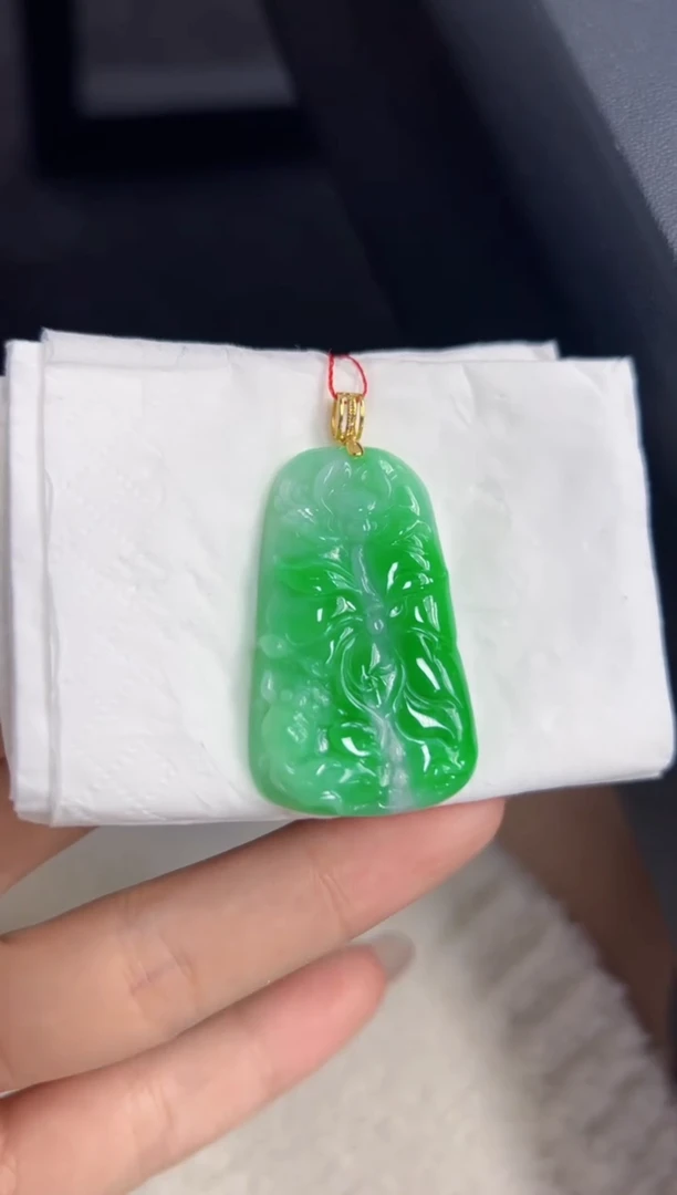 【闪购商品】翡翠颈饰18K金镶嵌Q缅料A货翡翠/支持复检/一件
