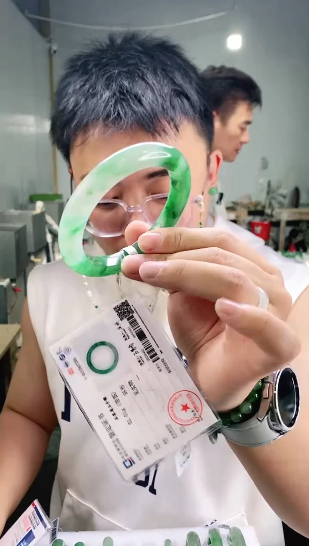 石英质玉手镯未镶嵌花羽遇非洲翠工厂-序号74