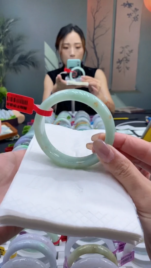 未镶嵌手镯翡翠000039714
