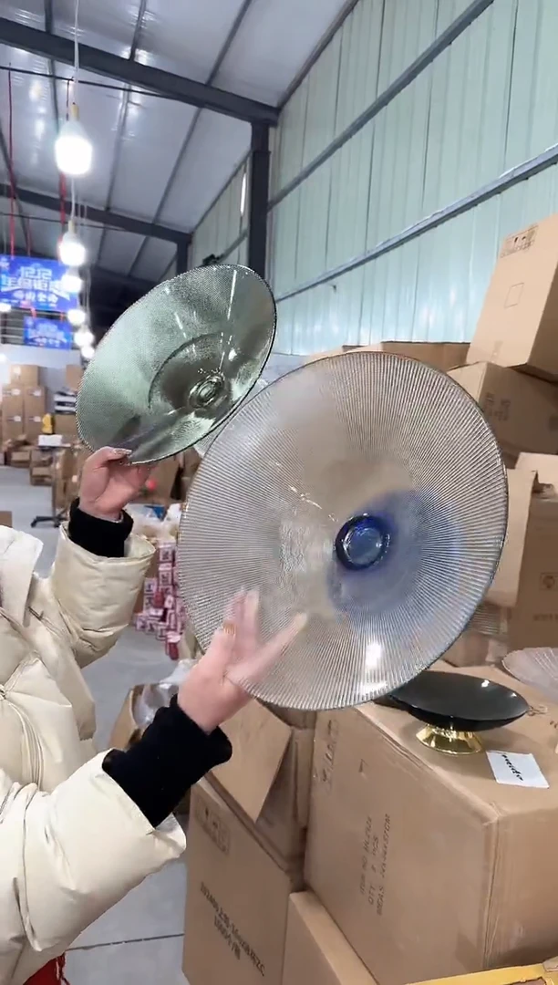 【闪购商品】玻璃于清花器B-早18