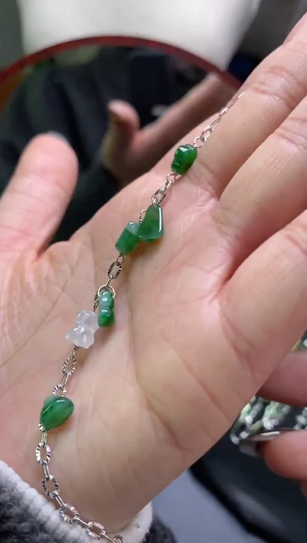 颈饰银S925镶嵌翡翠19449