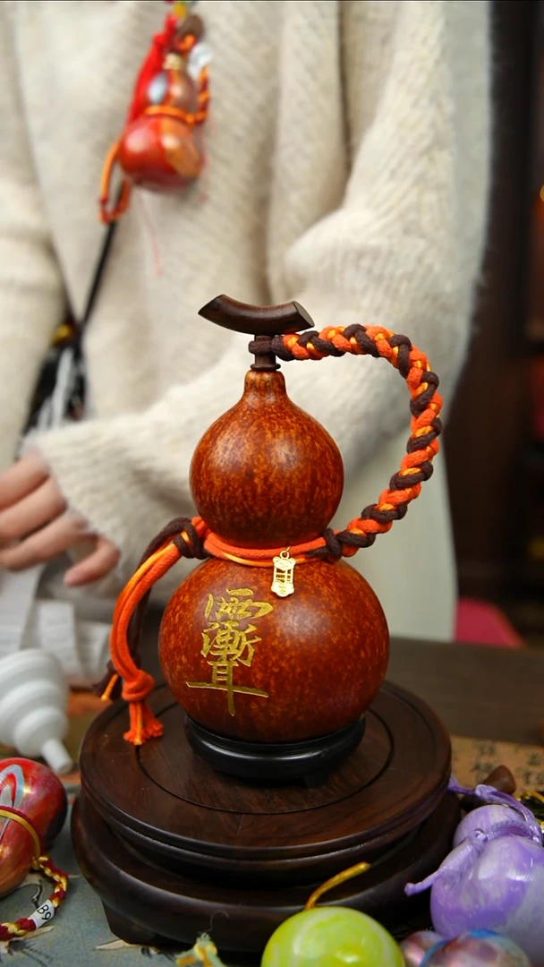 604号500ml左右非遗大漆酒葫芦
