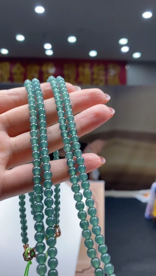 【闪购商品】定制翡翠未镶嵌多样性发货【只发一件】*q52
